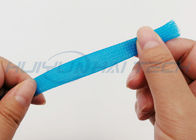 Sleeving trançado expansível do ANIMAL DE ESTIMAÇÃO azul da cor para a gestão do chicote de fios de cabo do fio do PC