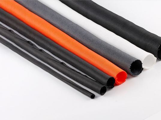 comprar O Multifilament de nylon livre do halogênio trançou a redução de ruído Sleeving protetora fabricação em linha