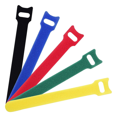 comprar Cintas plásticas do gancho dos laços de fio de Velcro da gestão do cabo e do Velcro do laço 10mm-100mm fabricação em linha