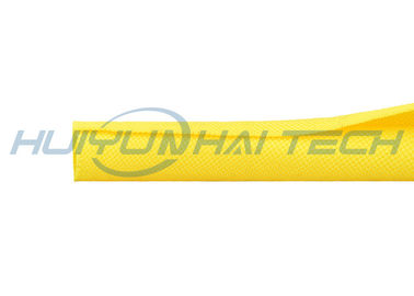 Auto amarelo da cor que envolve o chicote de fios de fecho automático Sleeving da luva do cabo do ANIMAL DE ESTIMAÇÃO